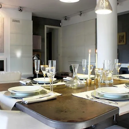 Attico Design Nel Verde Dei Parioli Apartment